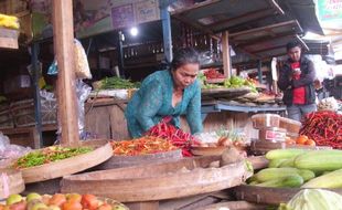 PASAR TRADISIONAL SOLO : Pedagang Pasar Jebres Tolak Pembongkaran Tempat Parkir