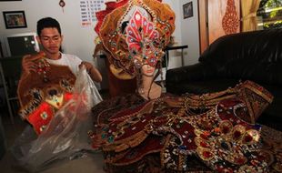 SOLO BATIK CARNIVAL : Busana Dirawat, Nilai Jual Bisa Meningkat