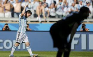 GRUP F, ARGENTINA 1-0 IRAN : Kegigihan Kiper Iran Tak Cukup untuk Bendung Messi