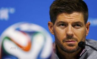 Tundukkan Crystal Palace, Steven Gerrard Bangga pada Pemain Aston Villa