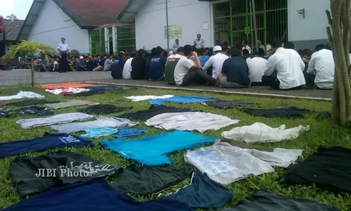 Over Kapasitas, Warga Binaan Terpaksa Jemur Pakaian di Rerumputan