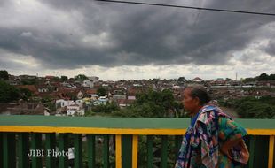 FOTO CUACA JOGJA : Jelang Lebaran, Jogja Mendung