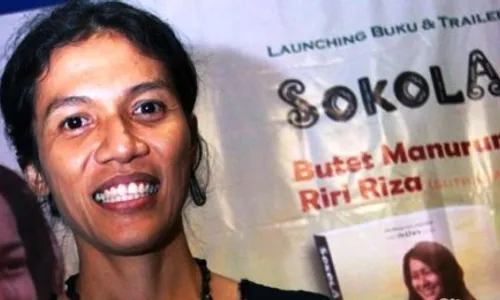 KISAH INSPIRATIF : Pengagas Sekolah Rimba Diganjar Ramon Magsaysay Award