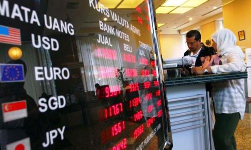 KURS RUPIAH : Indonesia Deflasi dan Manufaktur China Jeblok, Rupiah Terpuruk Lagi