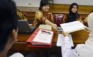 FOTO PILPRES 2014 : Capres-Cawapres Laporkan Dana Kampanye Lagi