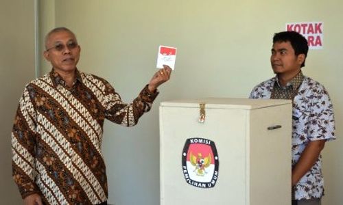 FOTO PILPRES 2014 : KBRI Buka 2 TPSLN untuk Namibia dan Angola