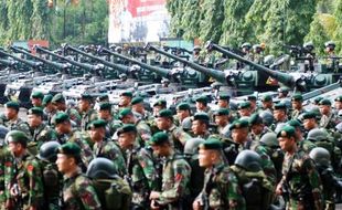 FOTO PILPRES 2014 : Apel di Madivif I, Kostrad Sertakan Tank