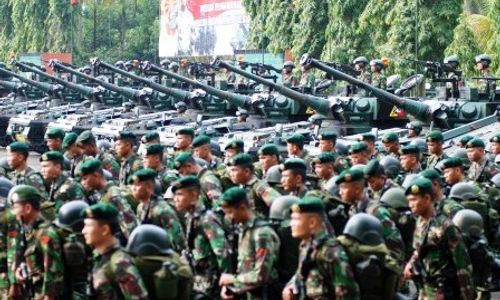 FOTO PILPRES 2014 : Apel di Madivif I, Kostrad Sertakan Tank