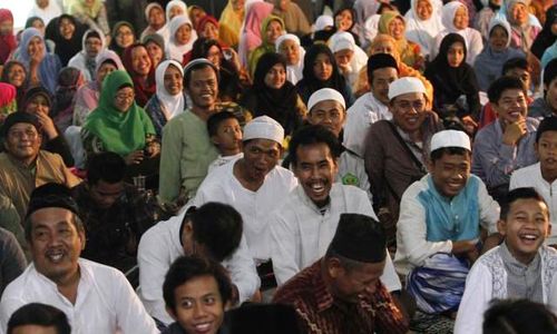 FOTO RAMADAN 2014 : Suasana Riang Tarawih di Griya Solopos