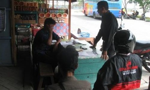 MUDIK LEBARAN 2014 : Tiket Balik Bus AKAP H+4 dan H+5 Ludes