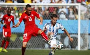 16 BESAR PIALA DUNIA 2014 : Babak I Saling Serang,  Argentina vs Swiss Masih 0-0