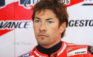 Pemakaman Nicky Hayden Disiarkan Langsung di Facebook Si Pembalap