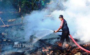 KEBAKARAN SOLO : Kerugian Akibat Kebakaran Toko Sembako Pasar Kleco Mencapai Rp1 Miliar