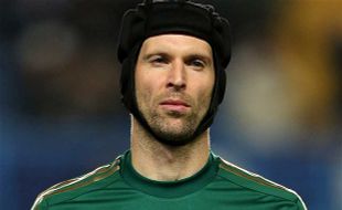 KIPER CHELSEA : Cech Tak Ingin Duduk di Bangku Cadangan