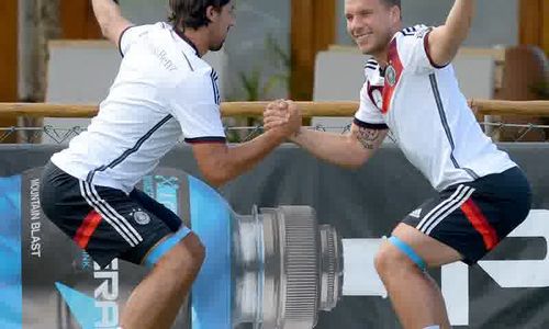 TRANSFER PEMAIN : Podolski Bujuk Khedira ke Arsenal