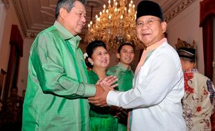 FOTO LEBARAN PRESIDEN : Prabowo Hadiri Open House Presiden SBY 