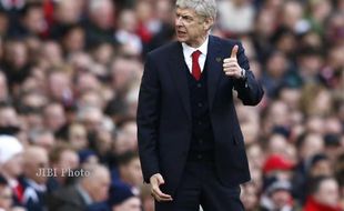  TWITTER : Merasa Direndahkan Oleh Arsene Wenger, Jurnalis Wanita Ini Curhat di Twitter