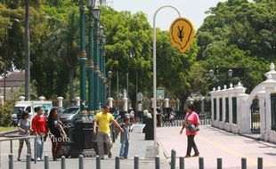 FOTO KESENIAN JOGJA : Seniman Kritisi Ruang Publik