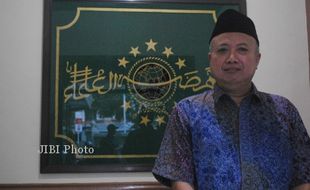 NETRALITAS PNS : Kasus Dugaan 15 PNS Tak Netral Belum Tuntas, Suharsono Ditenggat 60 Hari