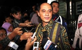 JERO WACIK TERSANGKA : Daniel Sparingga Enggan Beberkan Keterangannya ke KPK soal Jero Wacik