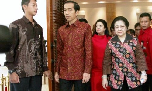 MUNAS HANURA : Di Solo, Jokowi dan Megawati Datang Berdampingan