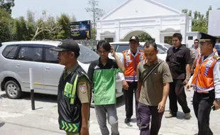 FOTO PARKIR SOLO : Juru Parkir Dicokok Tim Gabungan