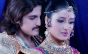 JODHA AKBAR ANTV : Episode di India, Satu dari Anak Kembar Jodha Diadopsi Rukaiya