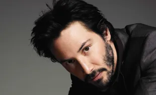 Masuk Rumah Keanu Reeves, Wanita Ini Lucuti Baju