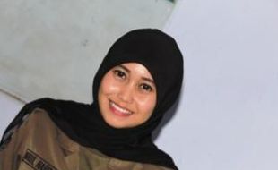 HEBOH SATPOL PP CANTIK : Dituding Pakai Camera 360, Ini Foto Asli Nurul Habibah