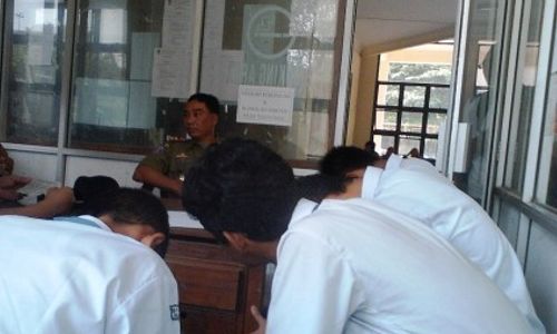 FOTO RAZIA PELAJAR : Satpol PP Solo Cokok 20 Pelajar Luar Daerah