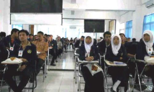 MAHASISWA BARU : STMIK Sinus Selenggarakan Osmaru 2014