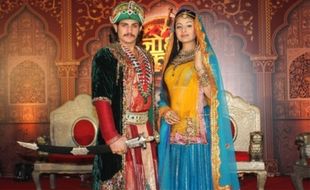 JODHA AKBAR ANTV : Benarkah Rajat Tokas dan Parindhi Sharma Keluar dari Jodha Akbar?