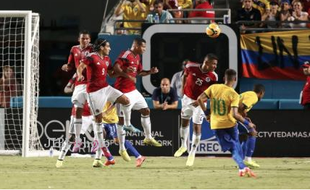 LAGA PERSAHABATAN : Gol Telat Neymar Menangkan Brasil Atas Kolombia 1-0