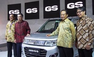 INDONESIA INTERNATIONAL MOTOR SHOW :  Suzuki Pukau IIMS 2014 dengan Booth Global