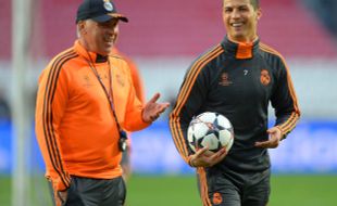 MASA DEPAN PEMAIN : Ancelotti Yakin Ronaldo Takkan Tinggalkan Madrid