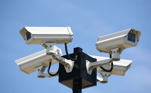 INFO MUDIK 2016 : Dishubkominfo Solo Pasang 39 Kamera CCTV Pantau Arus Mudik