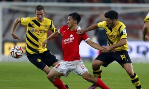 MAINZ VS BORUSSIA DORTMUND : Die Borussen Takluk 0-2 di Kandang Mainz