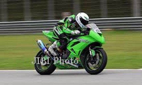 ASIA ROAD RACING CHAMPIONSHIP 2014 : AHM Pilih M Fadli Gantikan Denny Triyugo