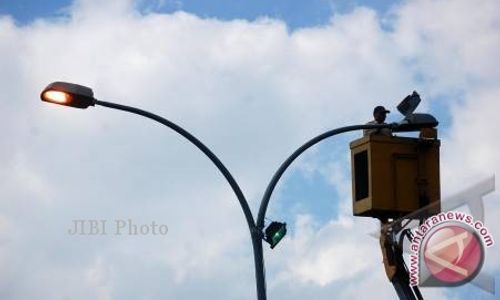 PENATAAN KOTA JOGJA : Semua Lampu Jalan di Kota Jogja Diganti LED