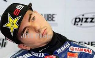 FREE PRACTICE I MOTOGP JEPANG : Lorenzo Rebut Sesi Latihan Bebas Pertama