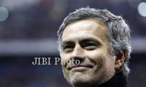 SUPORTER SEPAK BOLA : Jose Mourinho Kagumi Suporter Indonesia