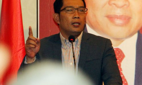 PENGOSONGAN KOLOM AGAMA : Ridwan Kamil: Jangan Terlalu Sibuk Urus Kosmetik!