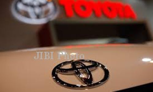 Toyota akan Bangun SPKLU di Jalan Tol Trans Jawa dan Outlet Seluruh Indonesia