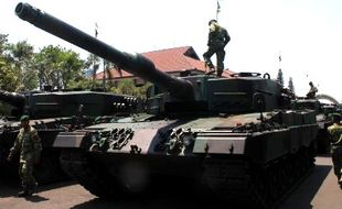 FOTO HARI TNI 2014 : Ini Tank Leopard untuk Hari TNI