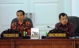 PRESIDEN JOKOWI : Jokowi Pusatkan Perizinan Investasi di Satu Pintu