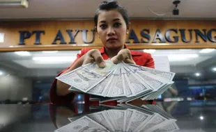 KURS RUPIAH : Masih Undervalued, Rupiah Seharusnya Bisa Sampai Rp13.300/dolar AS