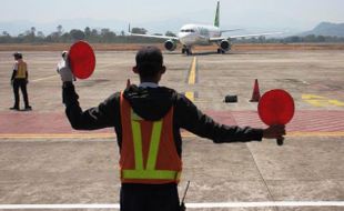 FOTO RUTE BARU PENERBANGAN : Citilink Kembali Layani Makassar-Surabaya