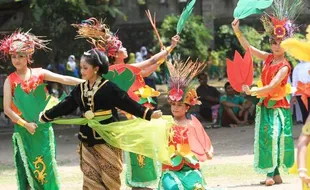 FOTO TAMAN BALEKAMBANG : Semarak Candrakirana Tampilkan Semarak Balekambang