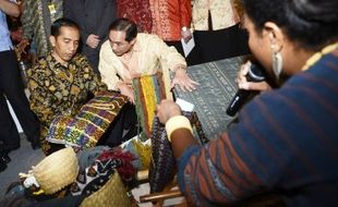 FOTO TRADE EXPO INDONESIA : Jokowi Dampingi Menteri Buka Pameran Dagang