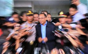 KASUS SUAP ESDM : Jero Wacik Dituntut 9 Tahun Penjara